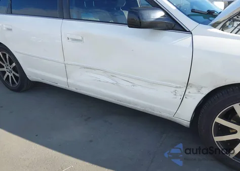 2003 Toyota Avalon Xls z USA, uszkodzony, nr VIN 4T1BF28B03U303748